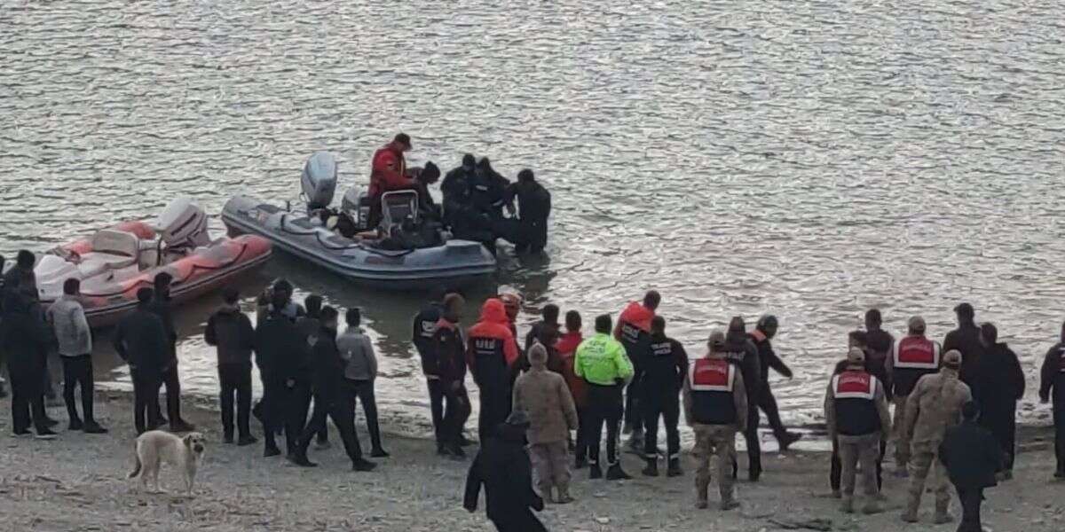 Otomobilin Uçtuğu Barajda Kaybolan Gencin Cansız Bedeni Bulundu