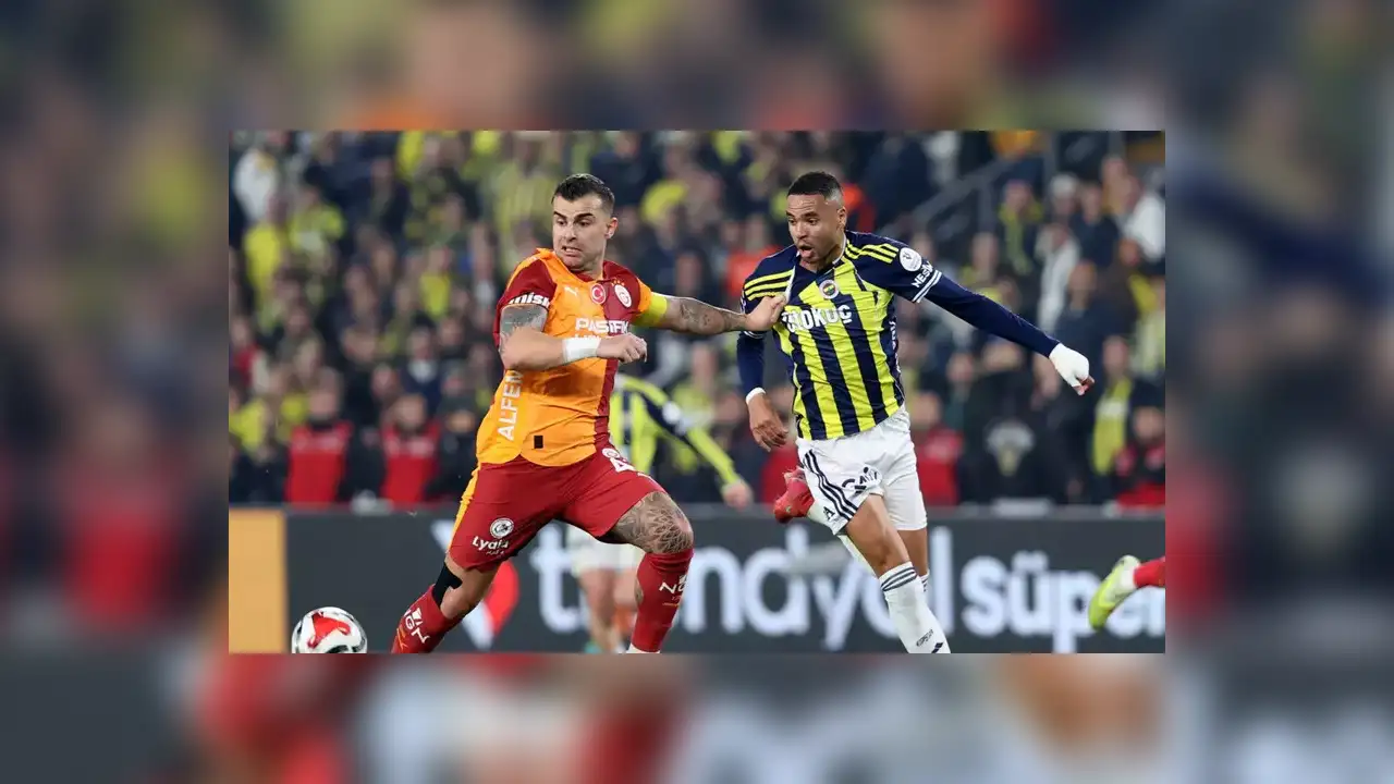 Faslı Golcüye Kadıköy’de Büyük Protesto! Tribünler Ayağa Kalktı