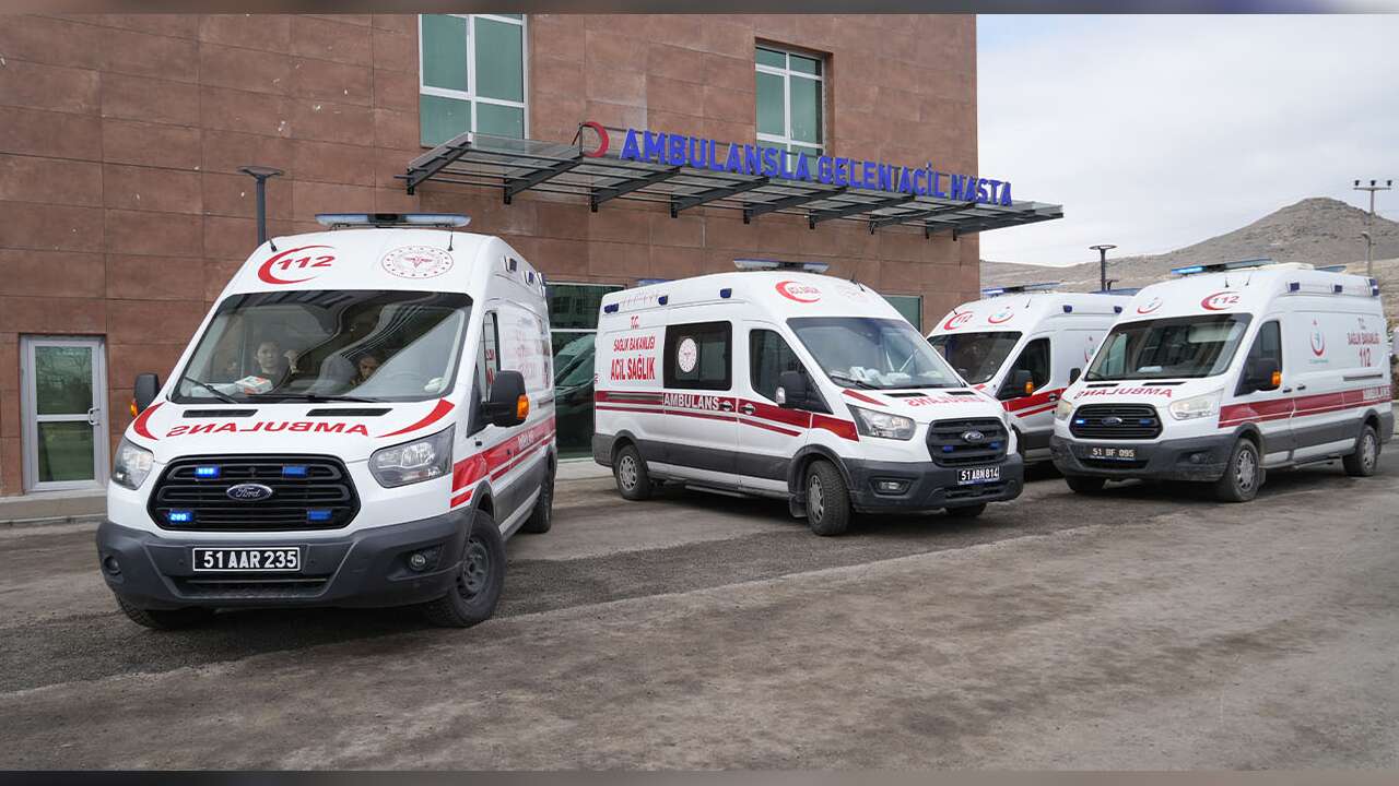 Okul Kantininde Zehirli Döner Paniği: 3 Genç Hastaneye Kaldırıldı