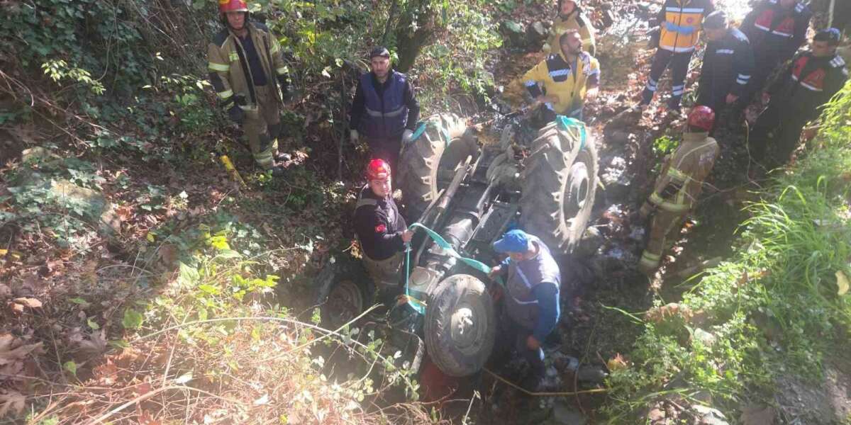Zeytin Bahçesinden Dönüyordu: Dere Yatağına Uçan Traktörün Altında Ezildi
