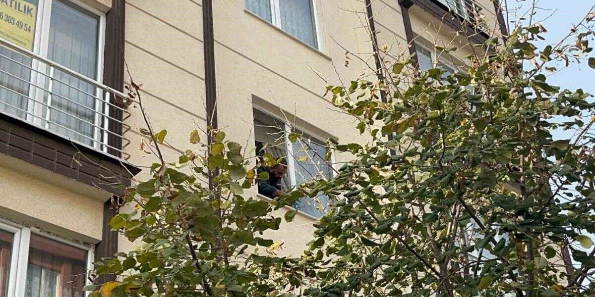 Aynı Binada İkinci Olay: 1 Yaşındaki Bebek İkinci Kattan Düştü