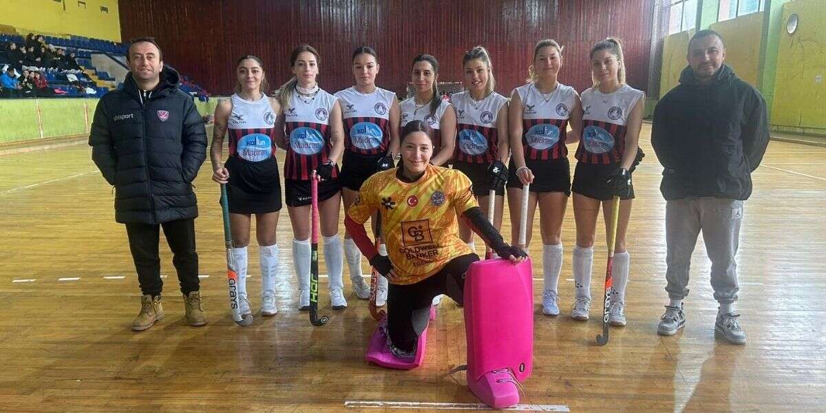 Ege Yıldızları Hokey Takımı Tiflis Kupası'nı Muğla'ya Getirdi