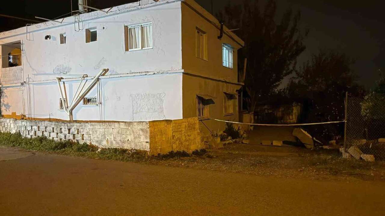 Eşini Baltayla Öldürüp Banyodaki Çukura Gömdü