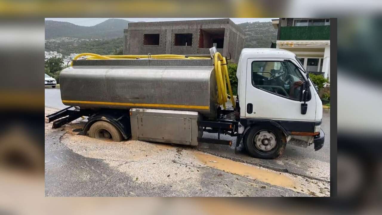 Muğla'da Uyarısız Kazı Alanı Tehlike Saçtı