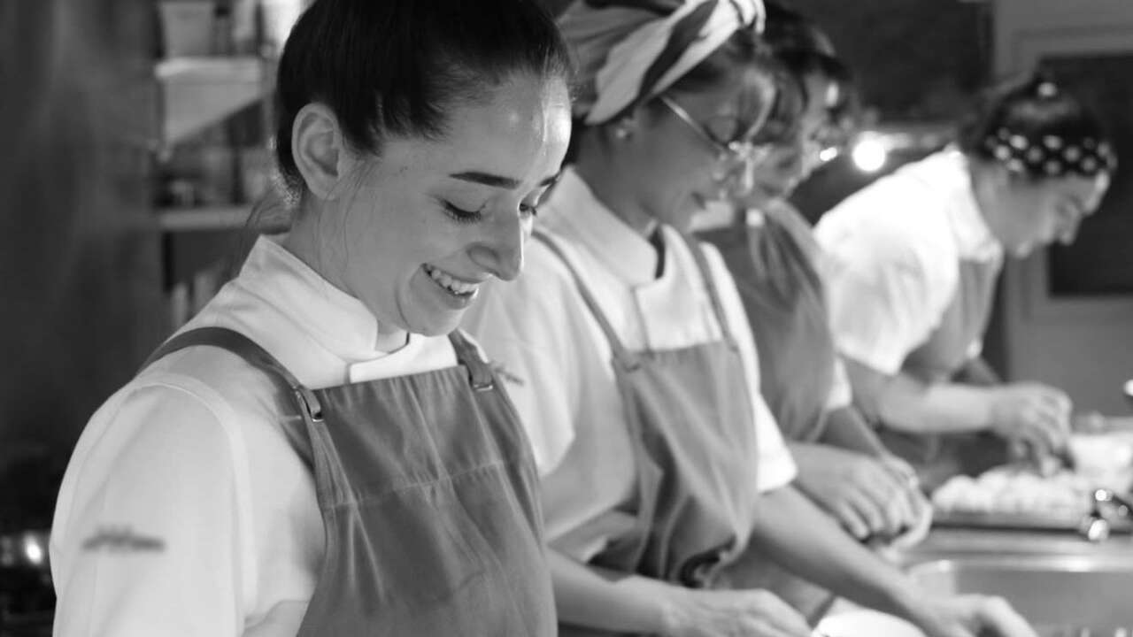 Datça’ya Michelin Gururu: Duru Akgül “En İyi Genç Şef” Seçildi