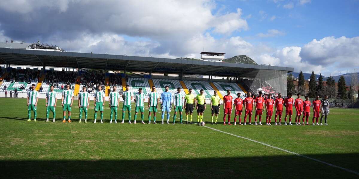 Muğlaspor İlk Yarıda Öne Geçti: 1-0