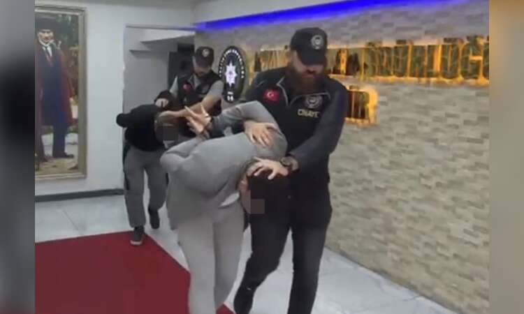 İ*tihar Gibi Gösterilen Aile F*ciası: ‘Miras’  İçin Annesini, Babasını ve Abisini Öldürdü