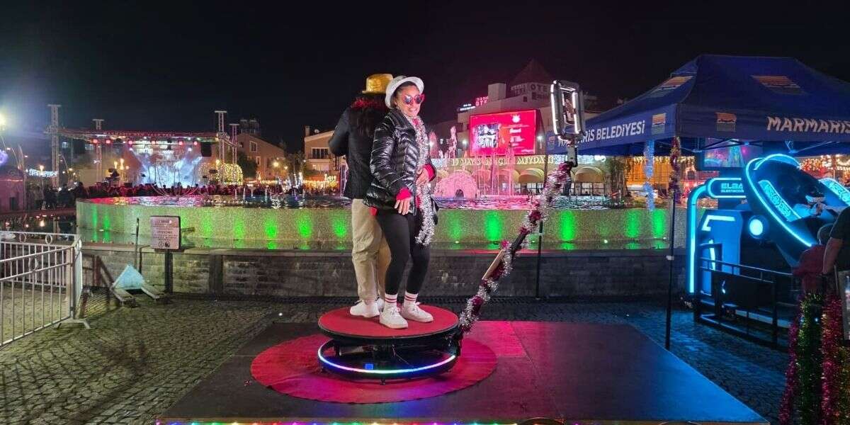 Marmaris'te Yeni Yıl Panayırı Yoğun İlgi Görüyor