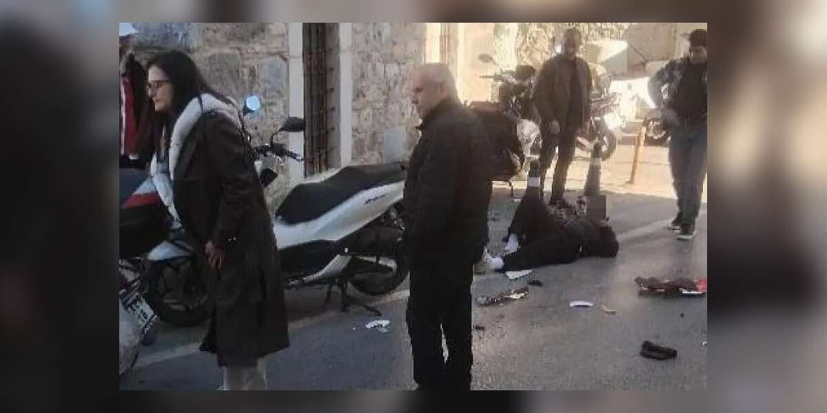 Muğla'da Motosikletler Kafa Kafaya Çarpıştı