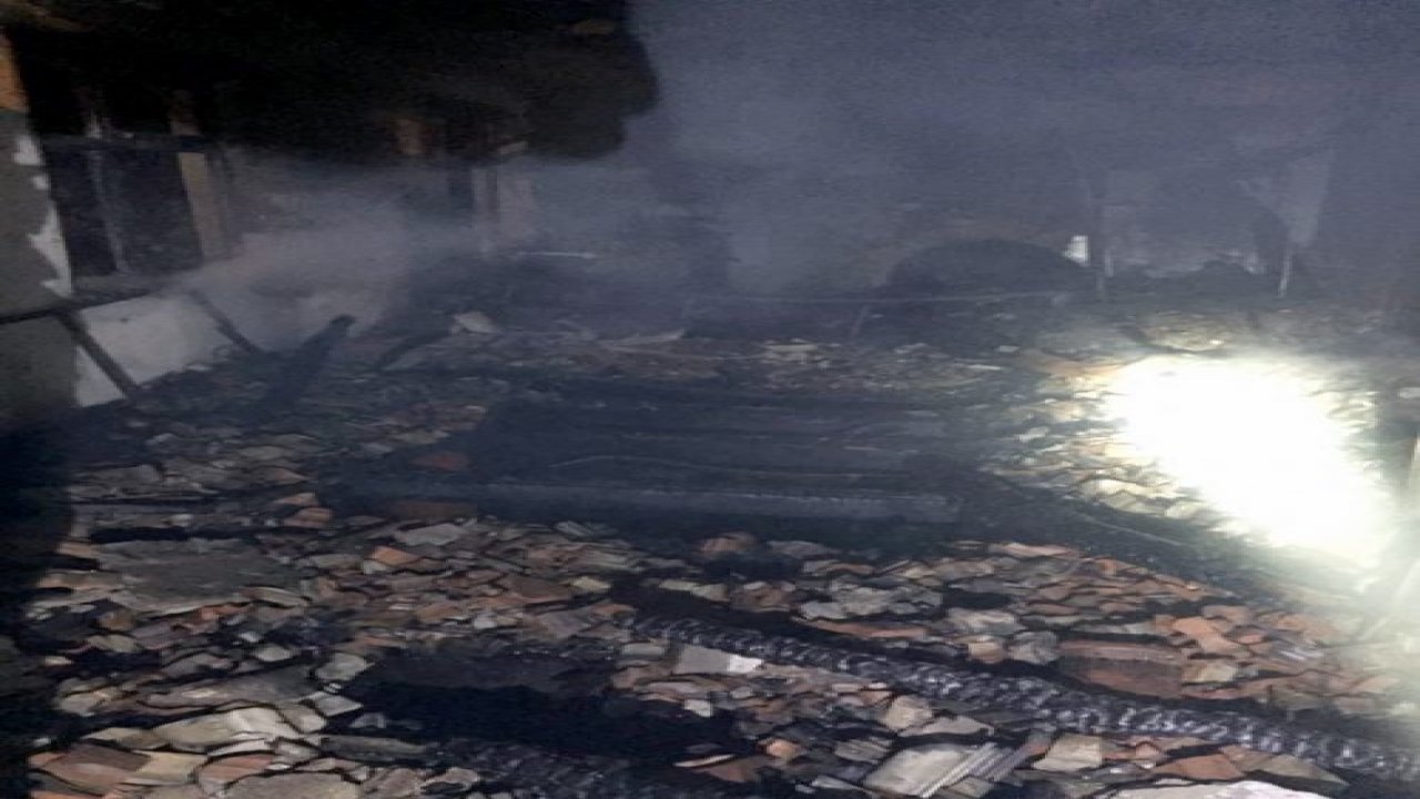 Dokuzçam’da ev yangını