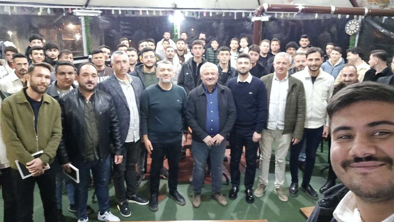 Kavaklıdere’de Gençlikten Vefa ve İstişare Buluşması