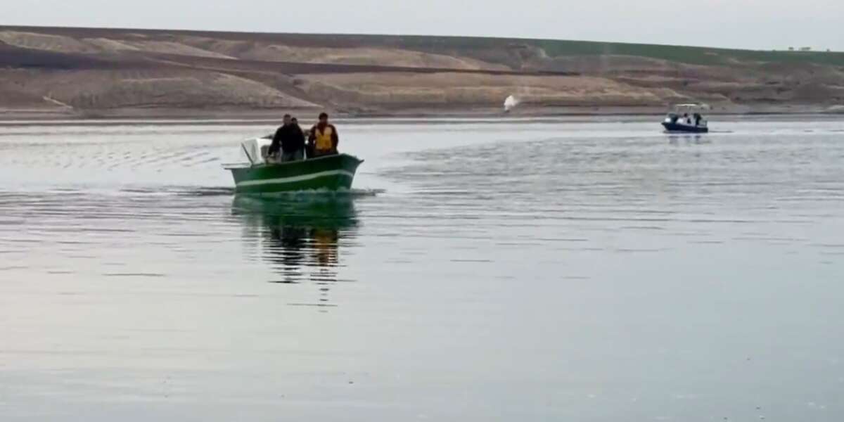 Atatürk Barajı’nda Tekne Alabora Oldu: 5 Kişiden 1’i Kayıp