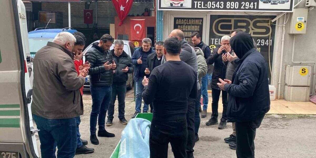 Hastaneden Çıktı, Oto Yıkama Dükkanında Hayatını Kaybetti
