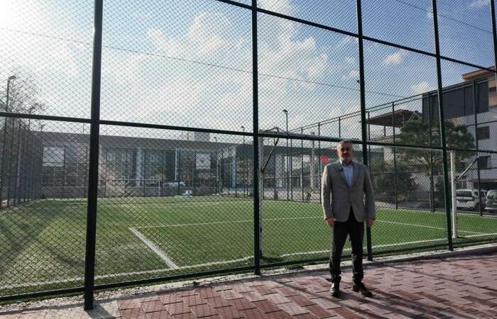 Belediye Mahalle Halı Sahasını Ücretli Yaptı, Tepkiler Yükseldi