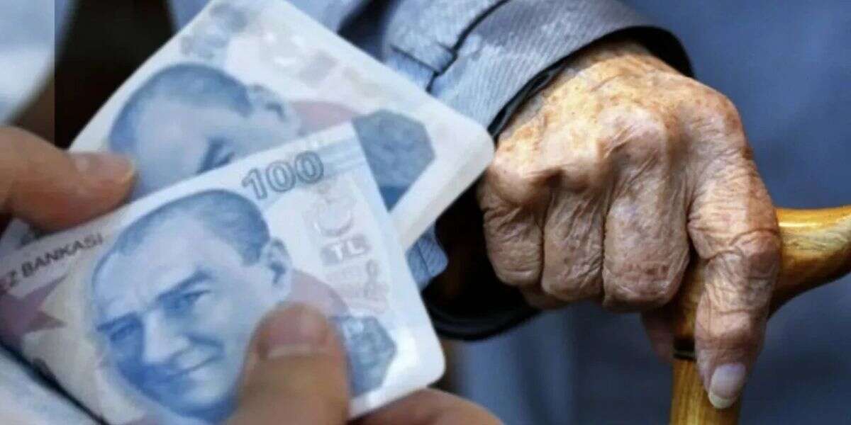 Emeklilere Yılbaşında İkramiye Verilecek Mi? 2026 SSK, Bağ-Kur, Memur Emeklisi İkramiye Ödeme Takvimi