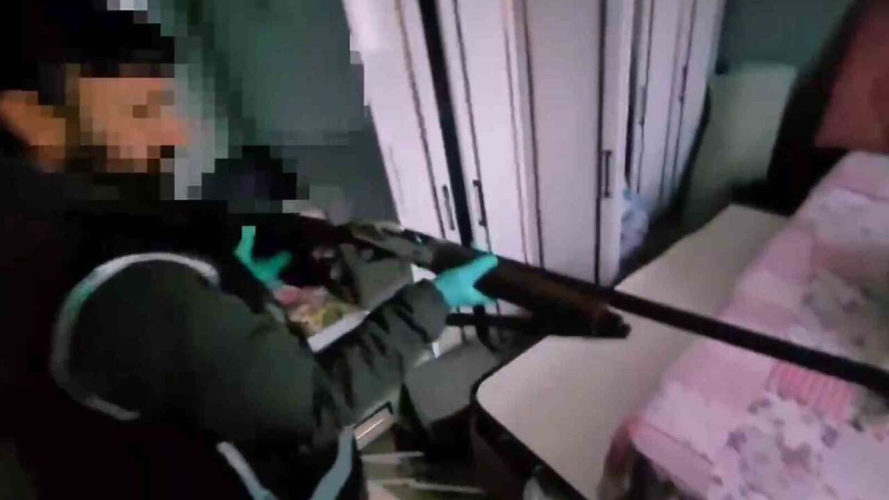 Yasa Dışı Silah Ticareti Operasyonu: 2 Şüpheli Cezaevine Gönderildi