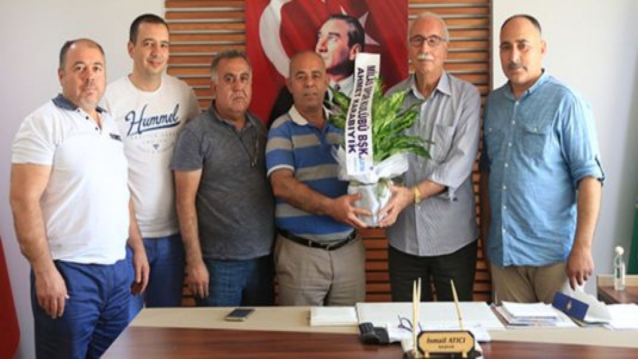 STK’lara nezaket ziyareti