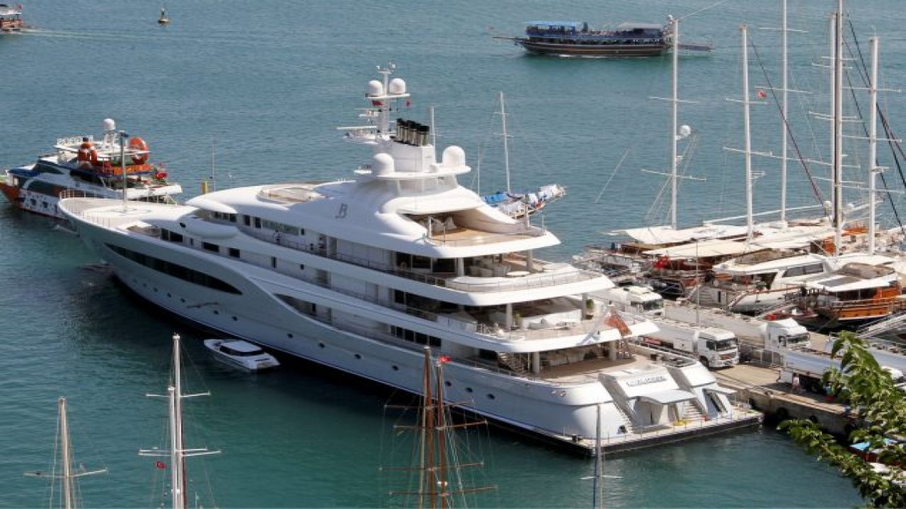 Lüks yat Fethiye’de