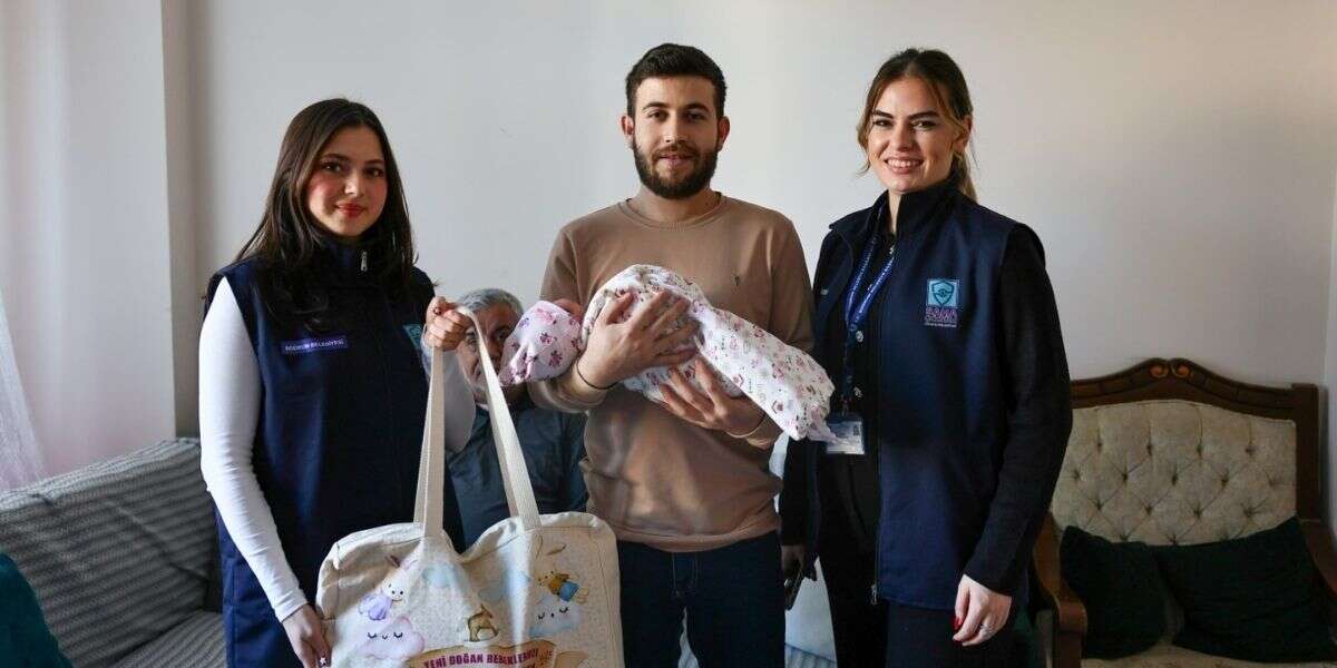 Bodrum’da 2026’nın İlk Bebeği Eylül’e Anlamlı Ziyaret