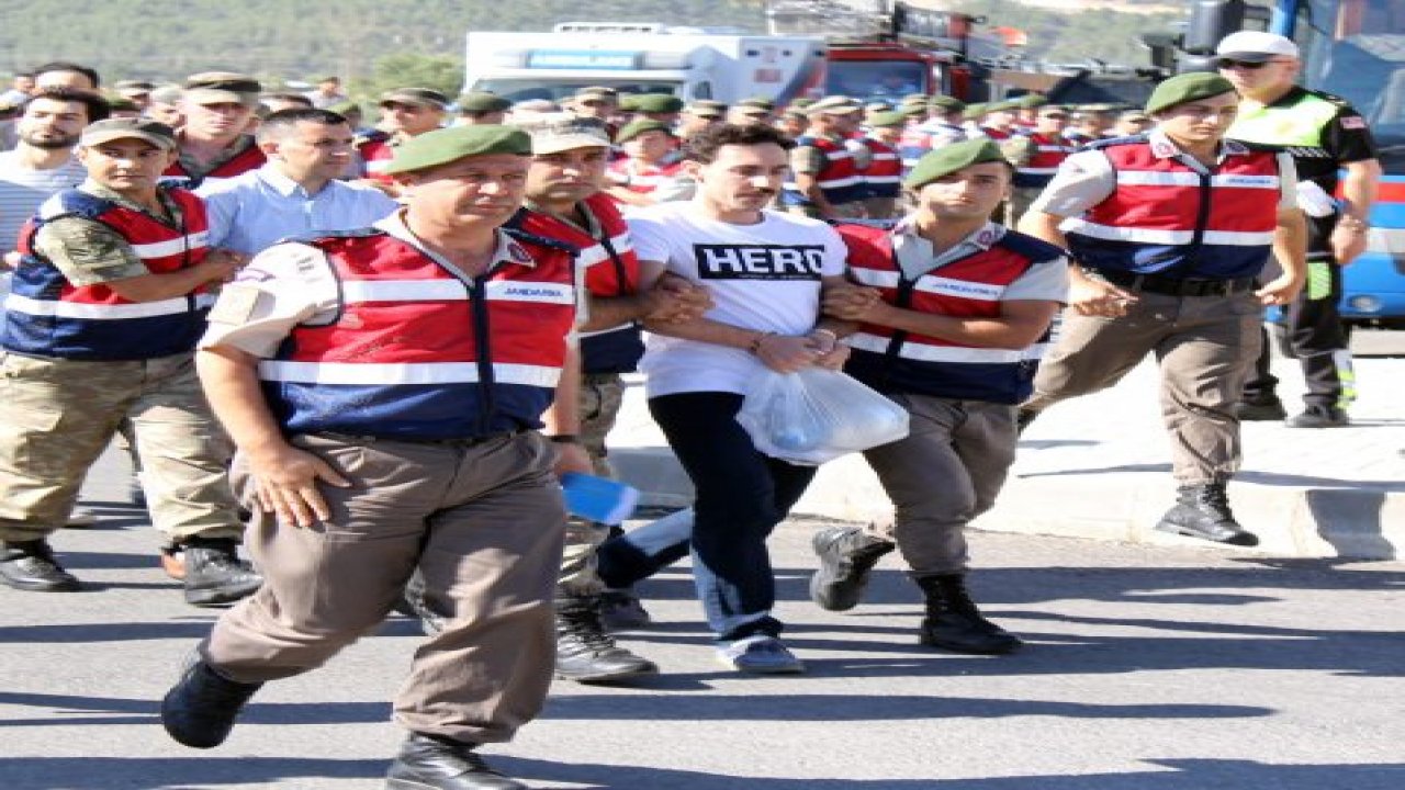 Abladan ilginç savunma  “O bizim her zaman kahramanımız”