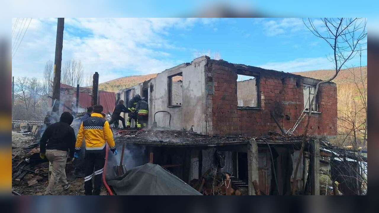 Ev Yangını Gelin ve Kayınvalidesini Hayattan Kopardı