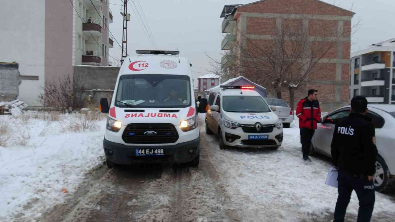 Karı-Koca Doğalgazdan Etkilendi: Hastaneye Kaldırıldılar