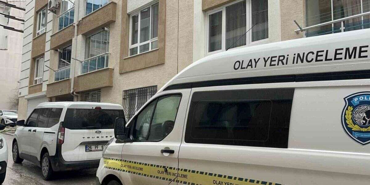 Şüpheli Ölüm: 27 Yaşındaki Genç Evinde Ölü Bulundu