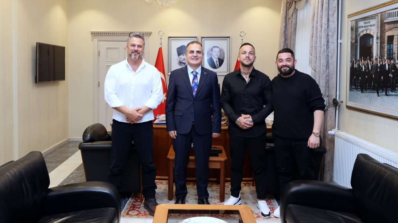 Vali Akbıyık, Dünya Şampiyonu  Boksör Şükrü Altay’ı Ağırladı