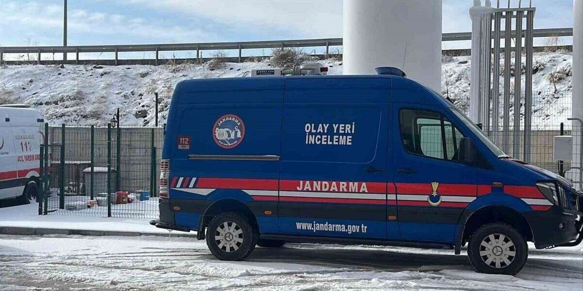 Kafası Bazaya Sıkışan 2.5 Yaşındaki Amine Öldü