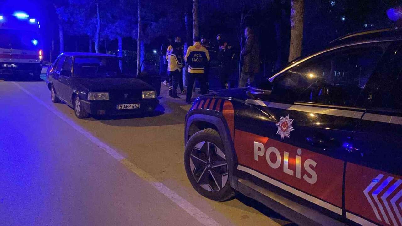 17 Yaşındaki Gençlerin Kavgası K*nlı Bitti: 2 Yaralı