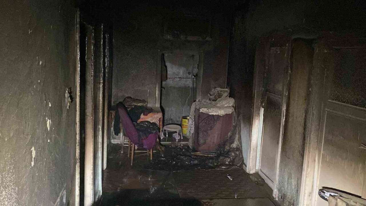 Ev Yangını Can Aldı: 17 Yaşındaki Engelli Genç Kız Hayatını Kaybetti