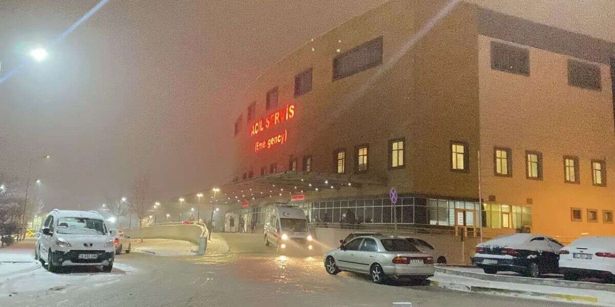 Yem Karma Makinasına Düşen Adam Hayatını Kaybetti, Cansız Bedenini Eşi Buldu