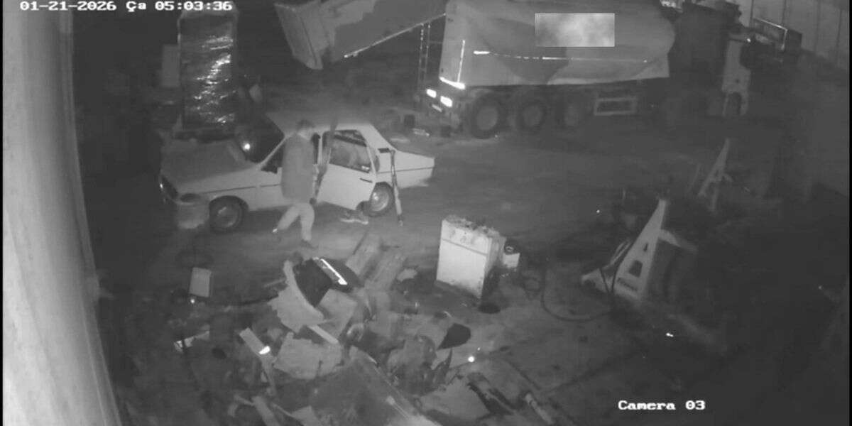 Menteşe'de Sanayiden Hurda Çalan Hırsızlık Şüphelileri Balıkesir'de Yakalandı