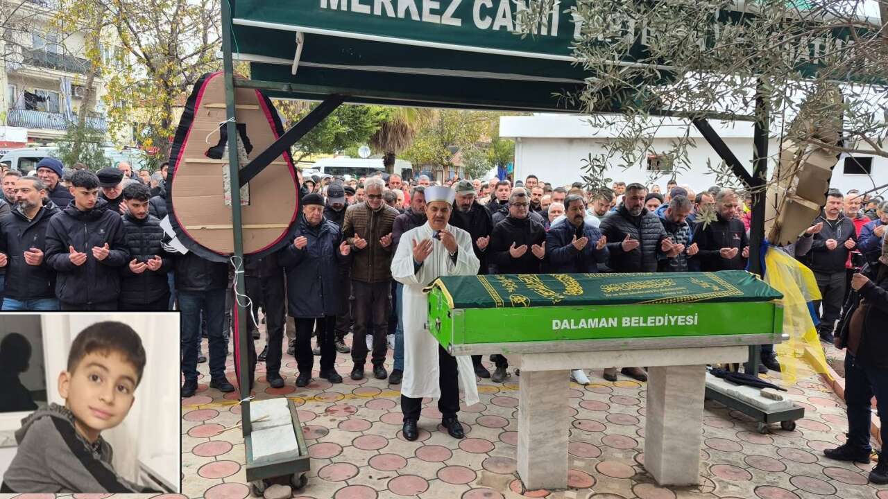 9 Yaşındaki Birkan Dalaman'da  Son Yolculuğuna Uğurlandı
