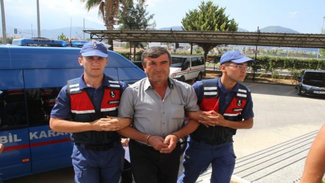 Köpeği otomobilde sürükleyen kişiye adli kontrol