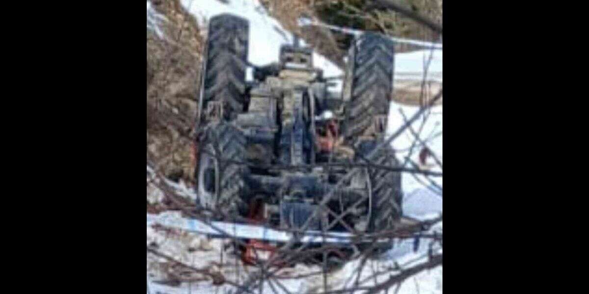 Köy Muhtarından Acı Haber: Traktör Devrilmesi Sonucu Hayatını Kaybetti