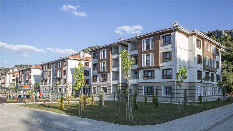 Yüzyılın Konut Projesi’nde Kura Süreci Sürüyor: 7 İlde Yaklaşık 26 Bin Konut İçin Heyecan