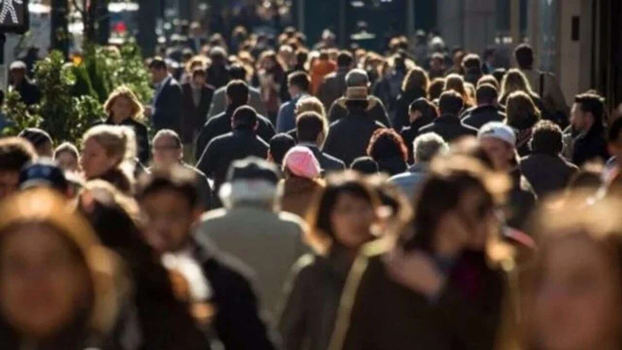 TÜİK Açıkladı: Türkiye'nin Güncel Nüfusu Belli Oldu