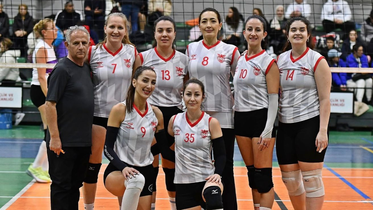 Muğla Düğerek Güneşspor Veteranlar Voleybol Turnuvası’nda Şampiyon Oldu