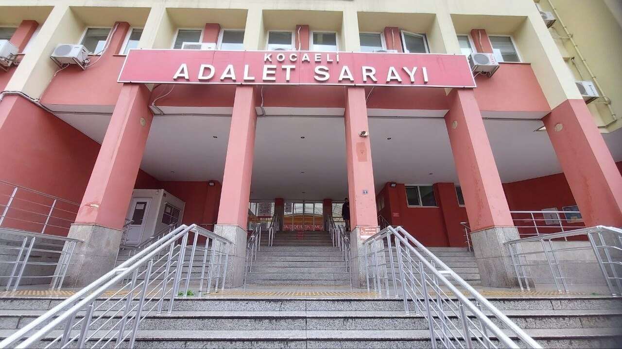 Müsabakaya Götürdüğü 13 Yaşındaki Öğrencisini Otelde İstismar Etti: Antrenöre 15 Yıl Hapis Cezası Verildi