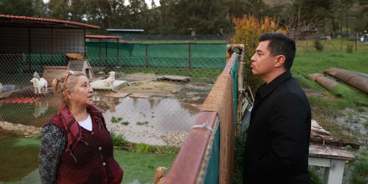 Başkan Acar Ünlü, Hayvan Sevgi Bahçesi’nde İncelemelerde Bulundu