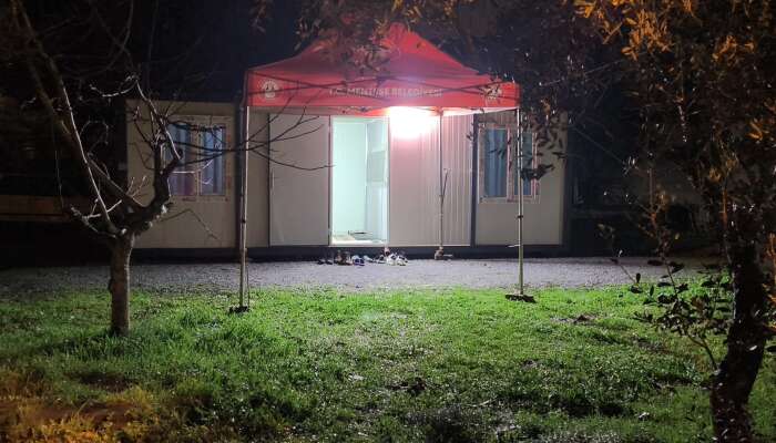 112 Evler’de Cami Hasreti: İlk Teravih Konteyner İbadethanede Kılındı