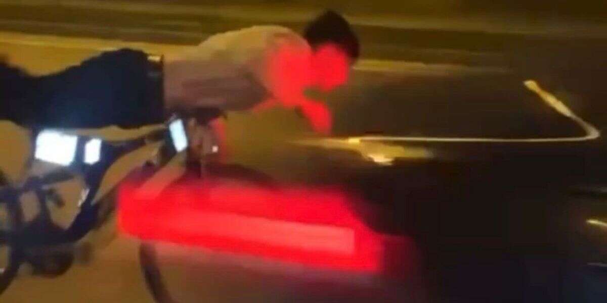 Akrobatik Hareket Yapan 18 Yaşındaki Genç Kazada Hayatını Kaybetti