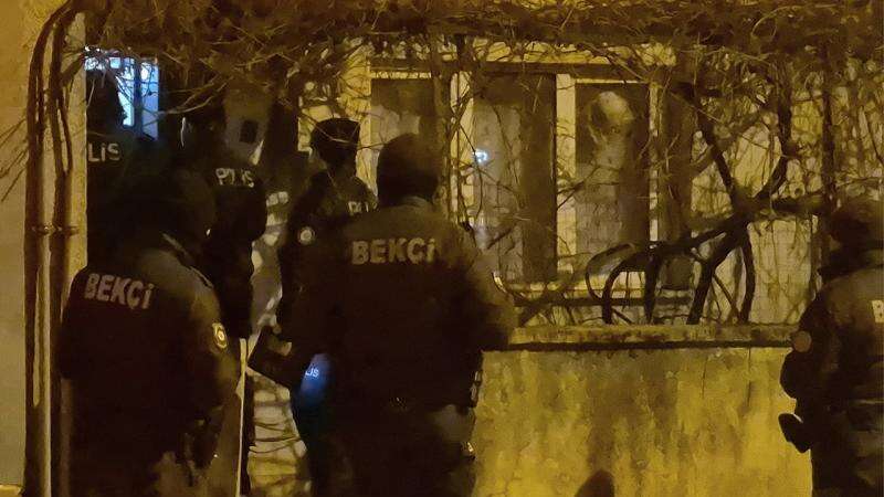 Gece Yarısı Evine Pencereden Girdi: Emniyet Harekete Geçti
