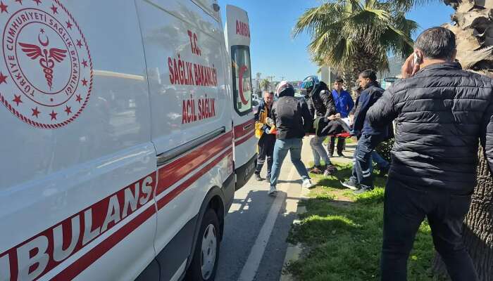 Muğla'da Motosikletler Çarpıştı