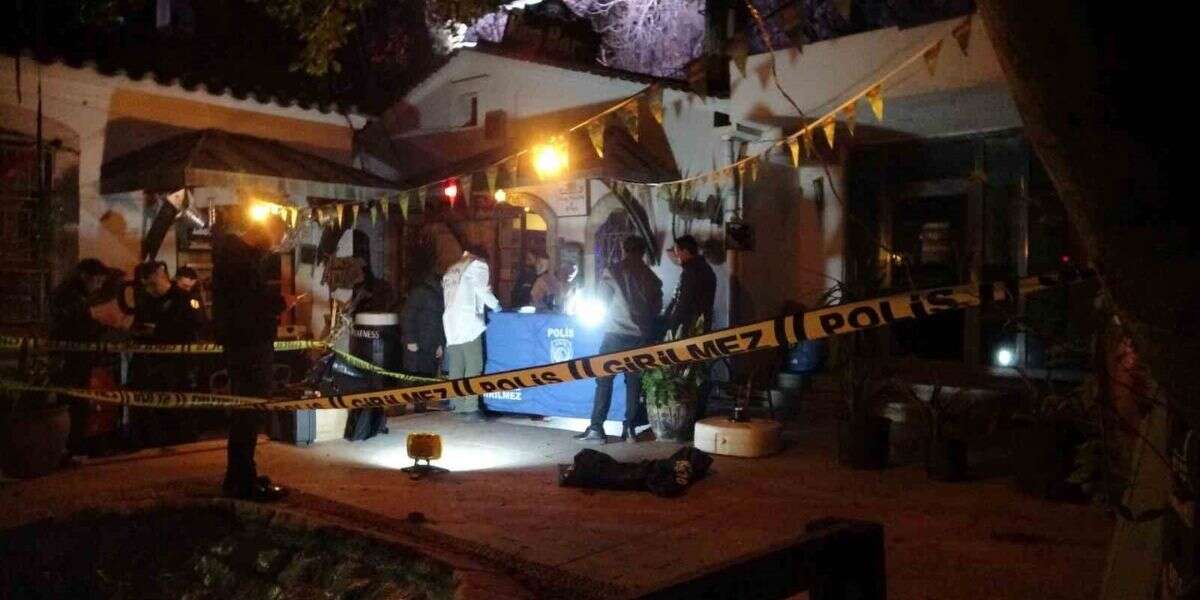 21 Yaşındaki Genç 30 Metre Yükseklikten Beton Zemine Düşerek Hayatını Kaybetti