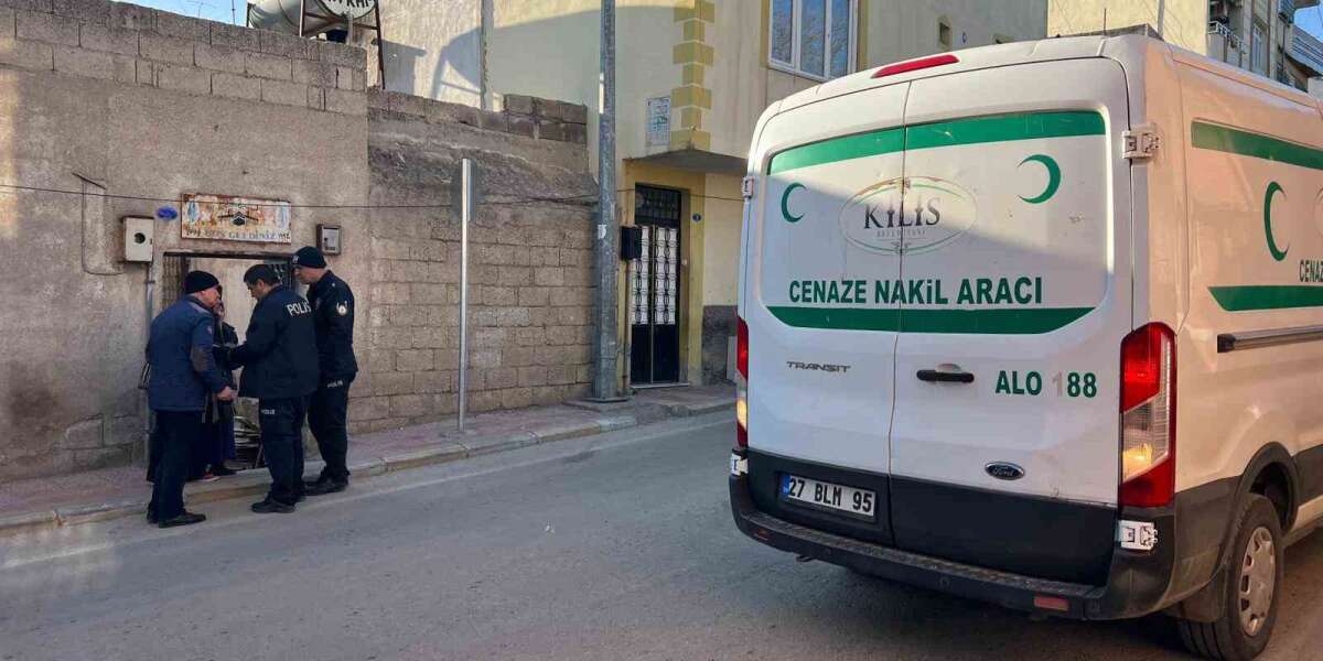 Yakınları Haber Alamıyordu: Evinde Ölü Olarak Bulundu