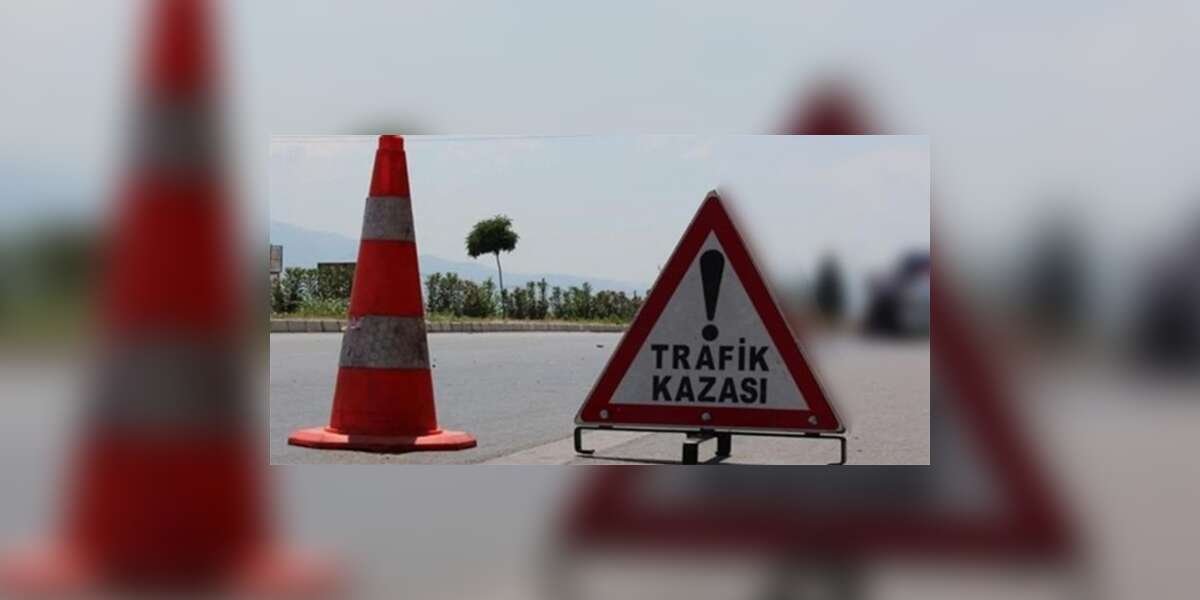 Lise Öğrencisi İki Otomobilin Çarpışması Sonucu Yaşamını Yitirdi