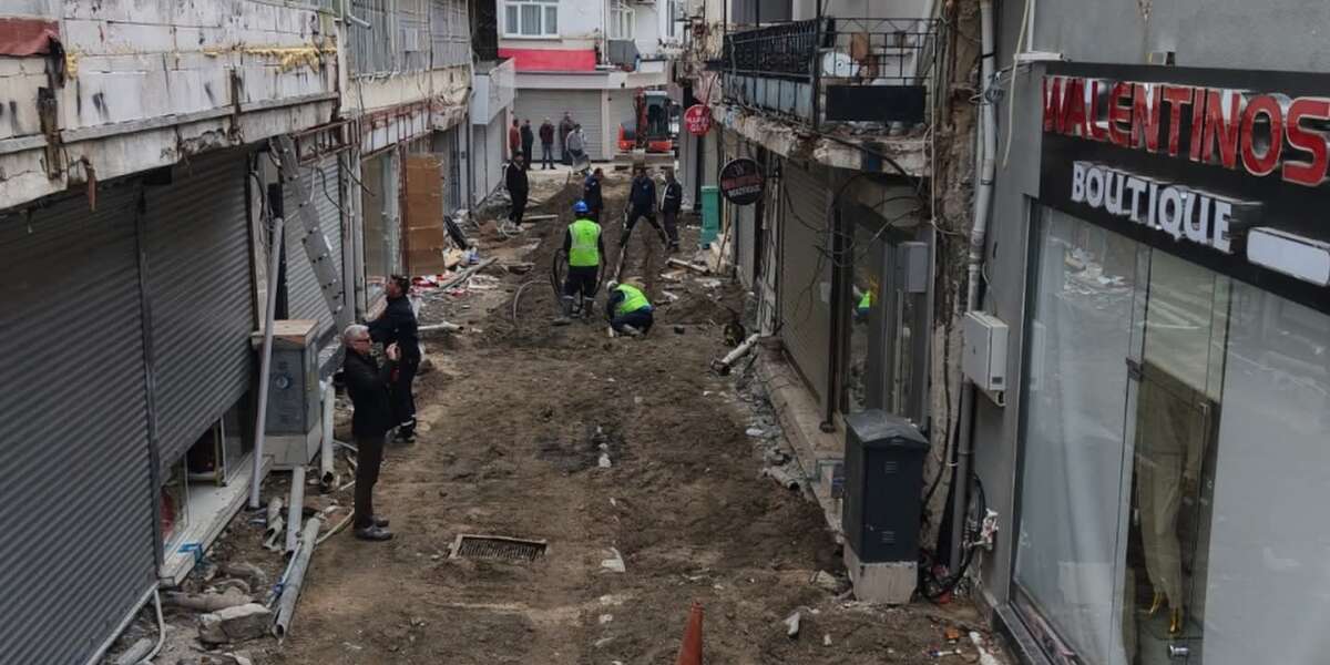 MUSKİ’den Marmaris Kapalı Çarşı’da İçme Suyu Hattı Yenileme Çalışması