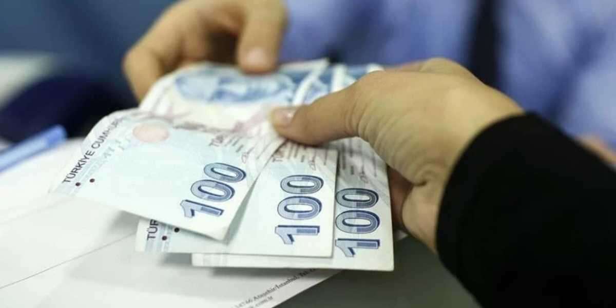 Emeklinin Maaş Gününü Beklemesine Gerek Yok: 10.000 TL Hemen Verilecek